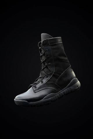 Black tactical shoes