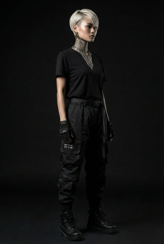 Cargo pants techwear
